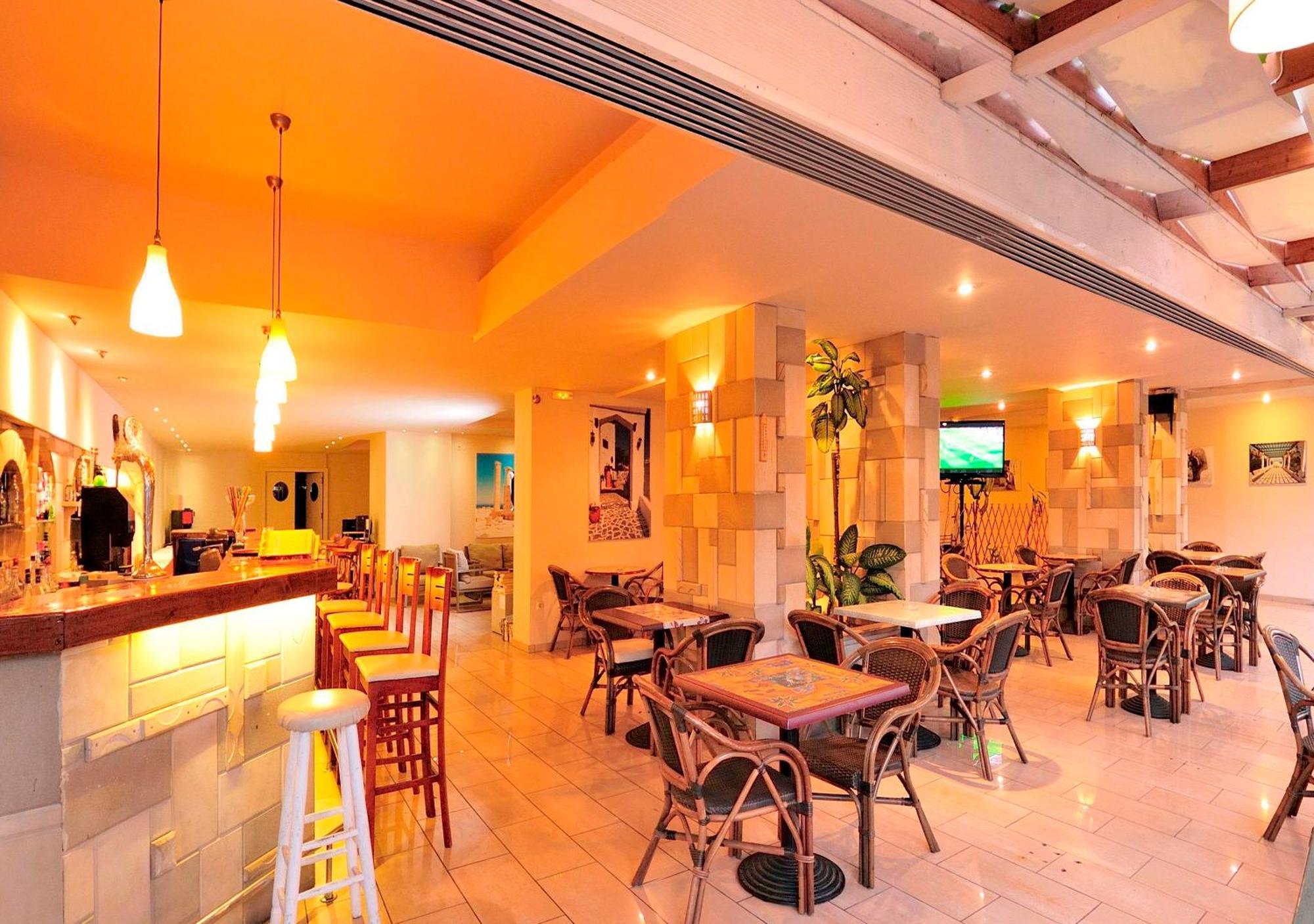 Carina Hotel Rhodes City Buitenkant foto