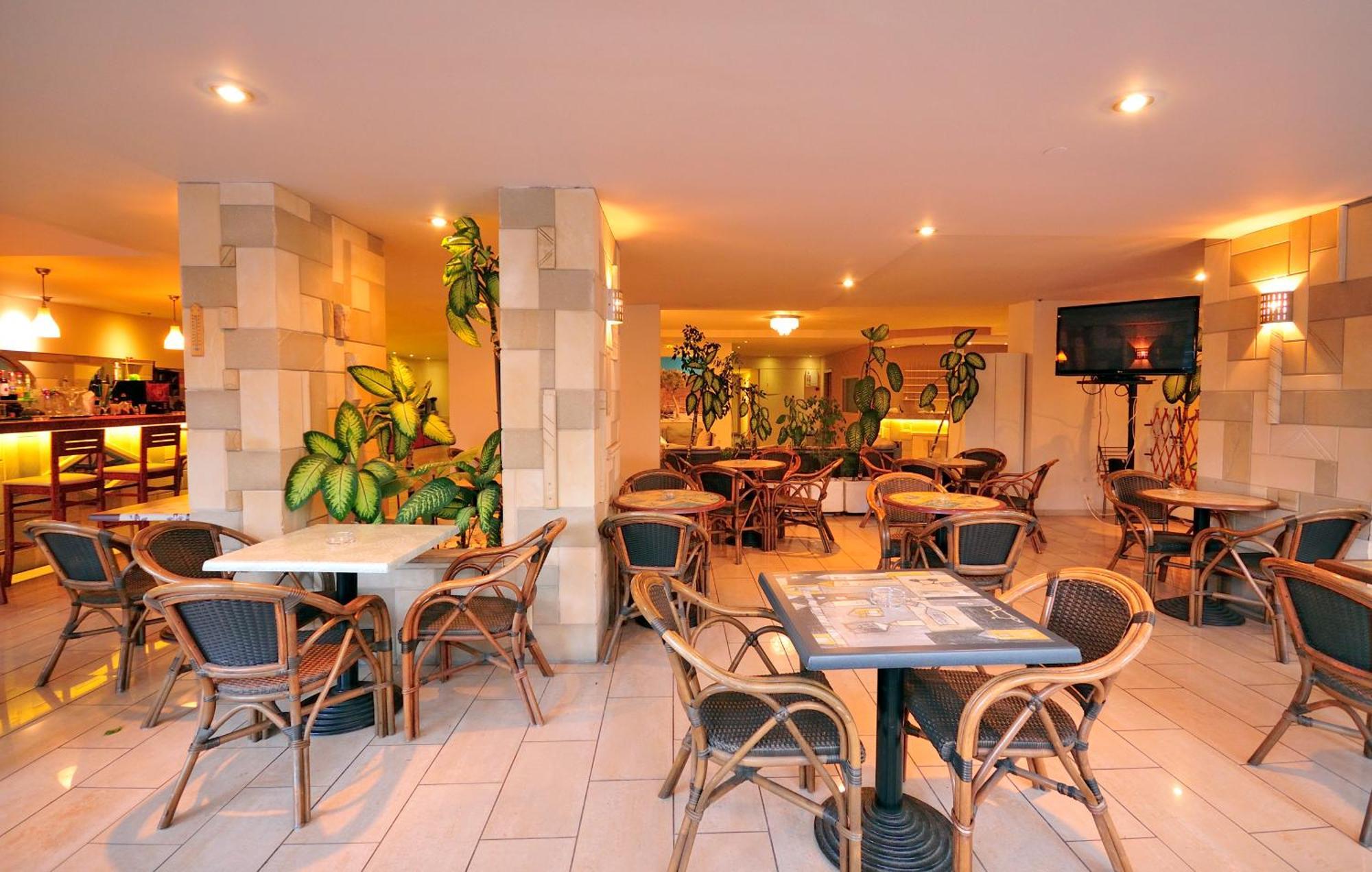 Carina Hotel Rhodes City Buitenkant foto